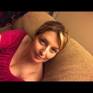 Meet your Posher, Deb